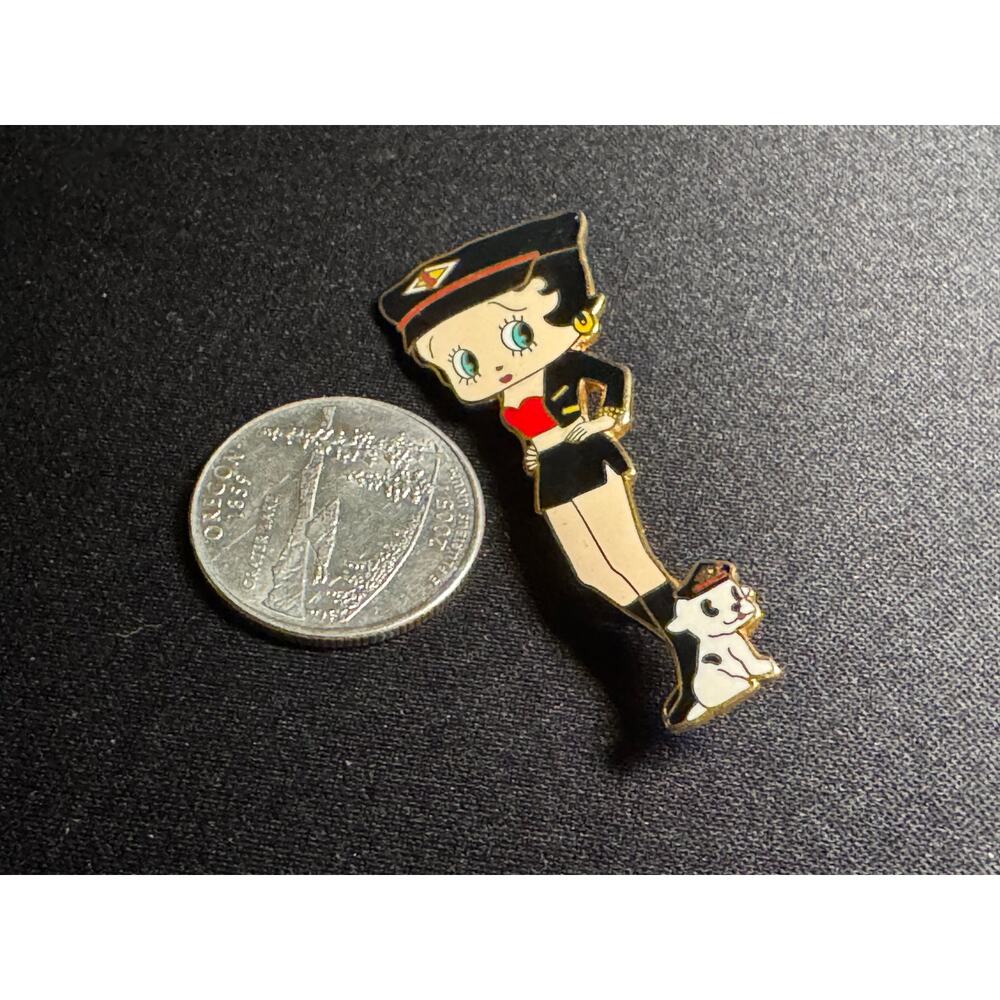 Betty Boop Vintage Metal Brooch - Picture 3 of 5